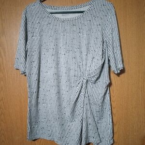 Croft & Barrow Monochrome Textured Short Sleeve Top